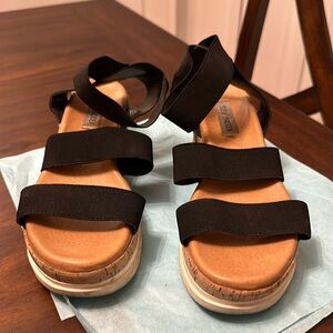 Steve Madden sandals